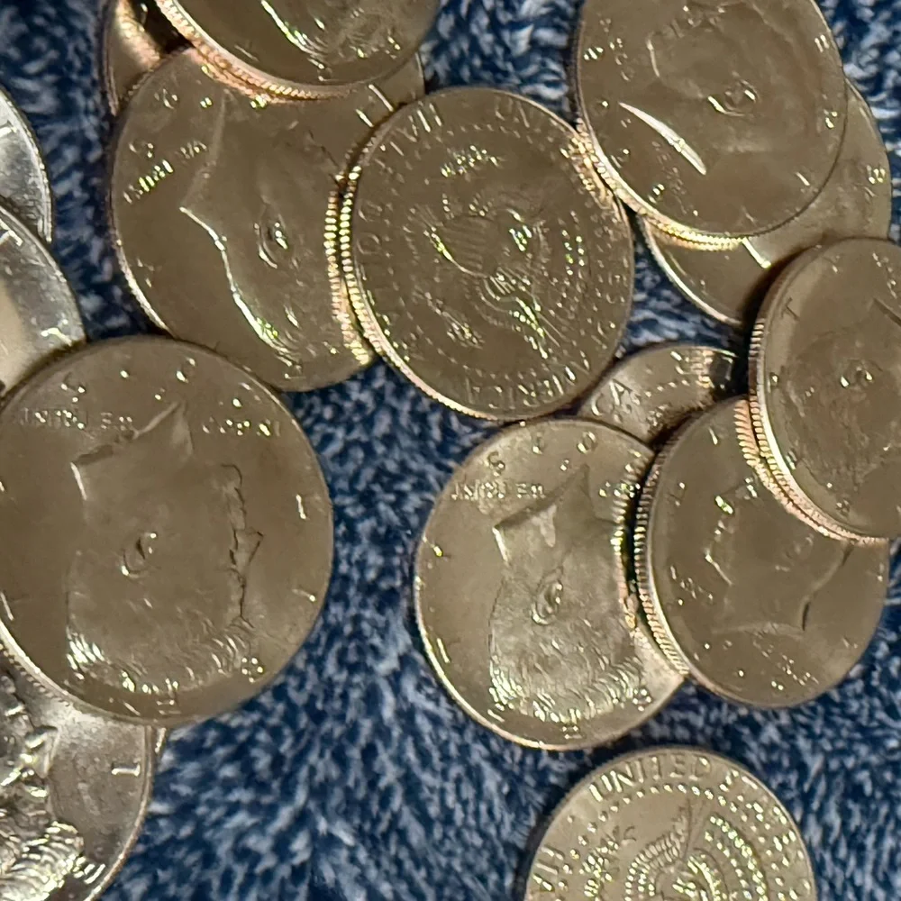 Collection of Kennedy Half Dollars 2025 Brilliant Uncirculated P& D 20 coins - Picture 4 of 6
